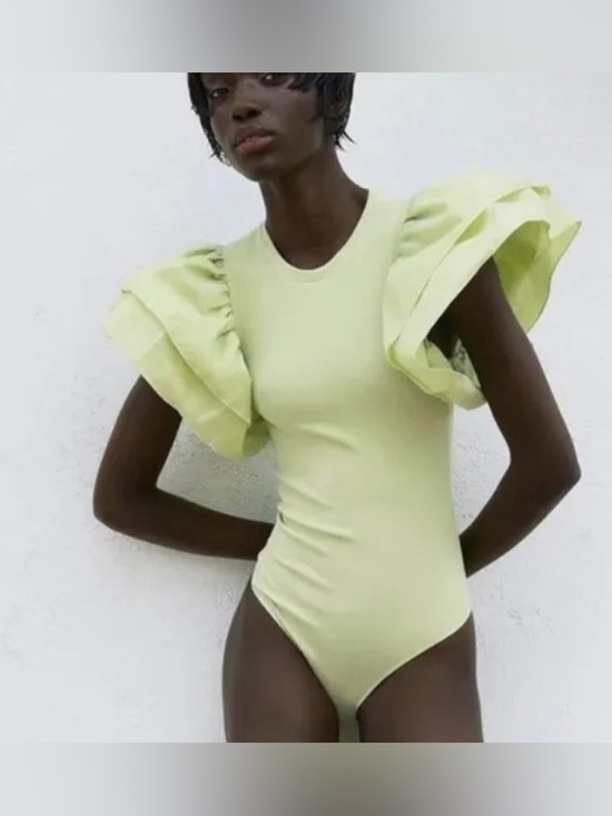 Zara Tops - Zara Light Lime Puff-Sleeve Ribbed Bodysuit Size Small
